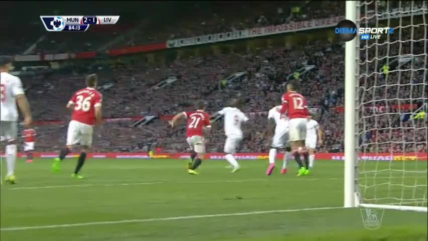 ВИДЕО: Уникалният гол на Бентеке срещу Манчестър Юнайтед