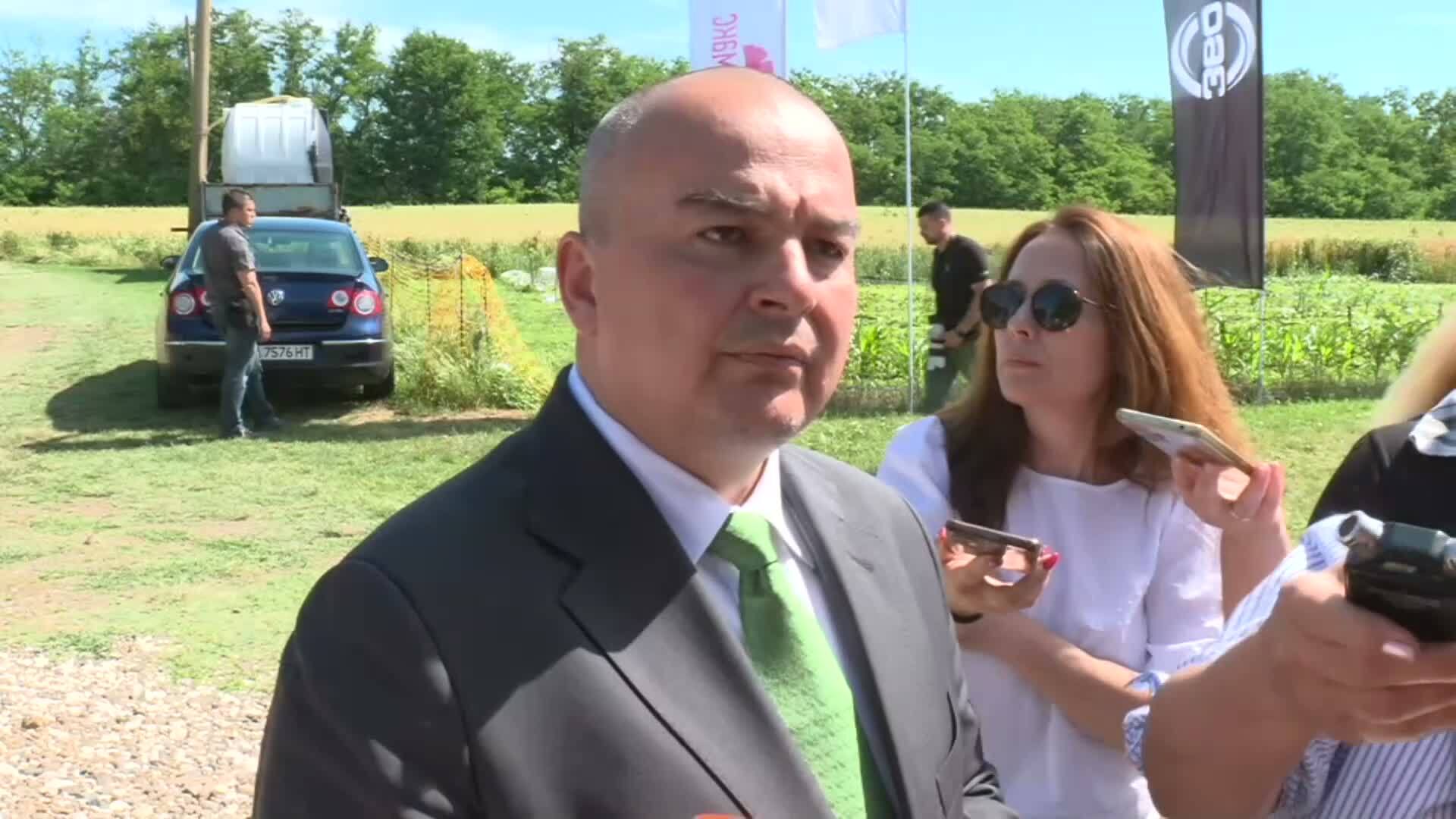Пламен Абровски обяви, че има подадени сигнали за натиск върху земеделски производители от страна на търговски вериги