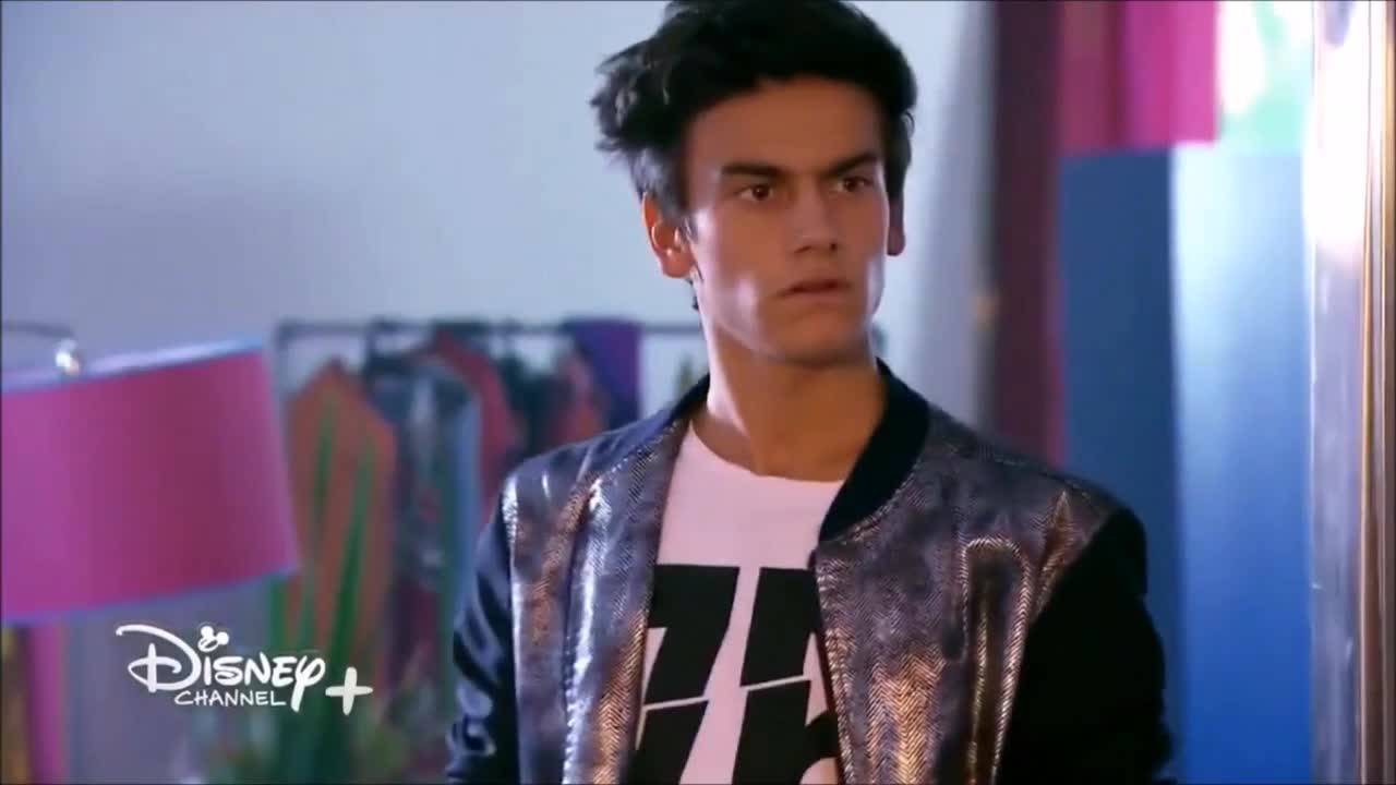 Soy Luna 2 - Гастон вижда Нина с Ксави - епизод 41 + Превод