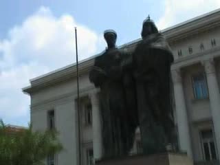 Поставиха паметна плоча на архитектите на Народната библиотека