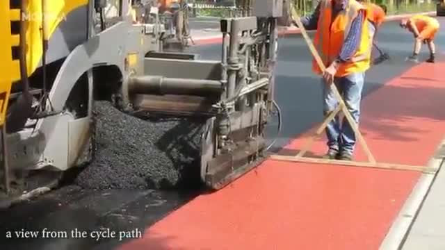 Правене на велосипедни алеи в Холандия