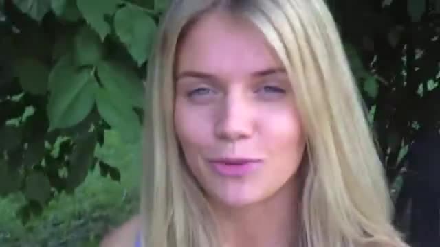 Хвърлиха кучешко аки в кабриото на жена! смях!