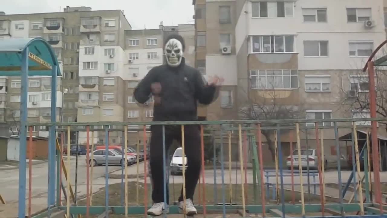 Harlem Shake - Ловеч, Бабаковец !