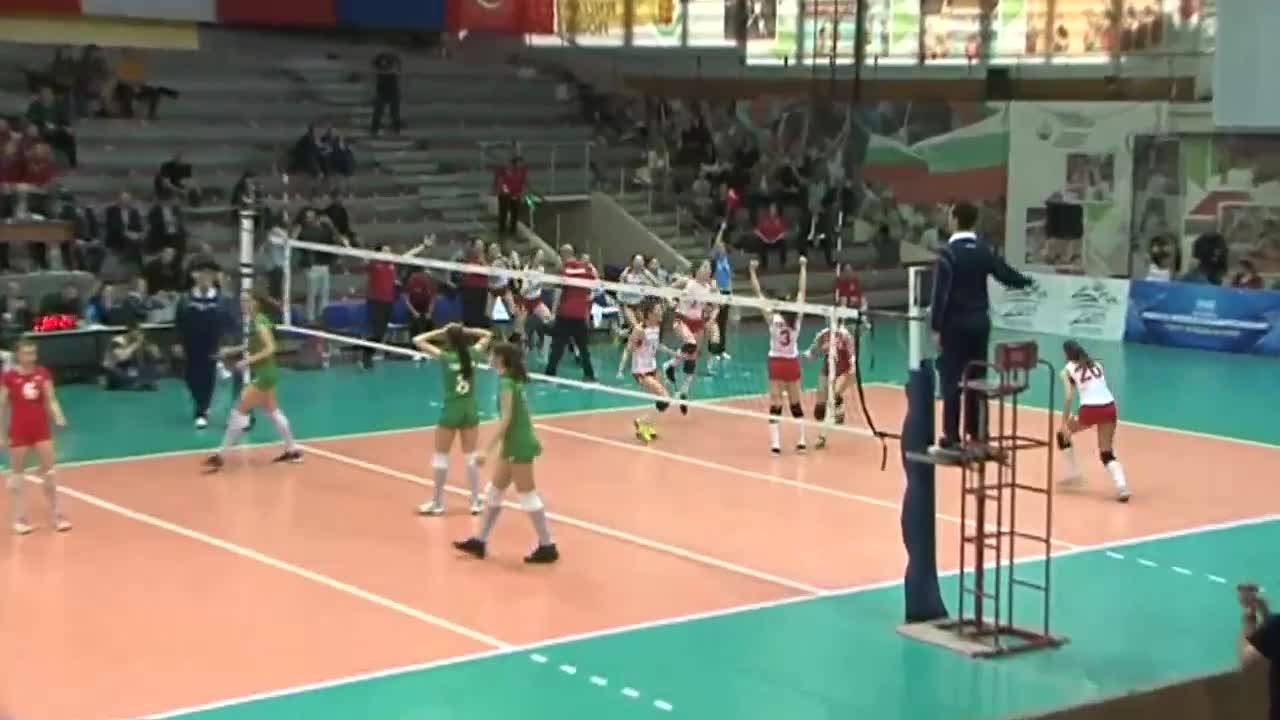 България остана на 4-о място на Европейското по волейбол