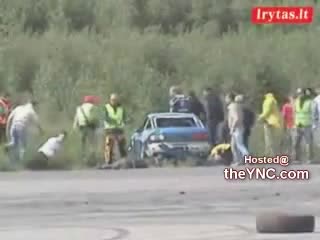 Брутална катастрофа и смърт за публиката!