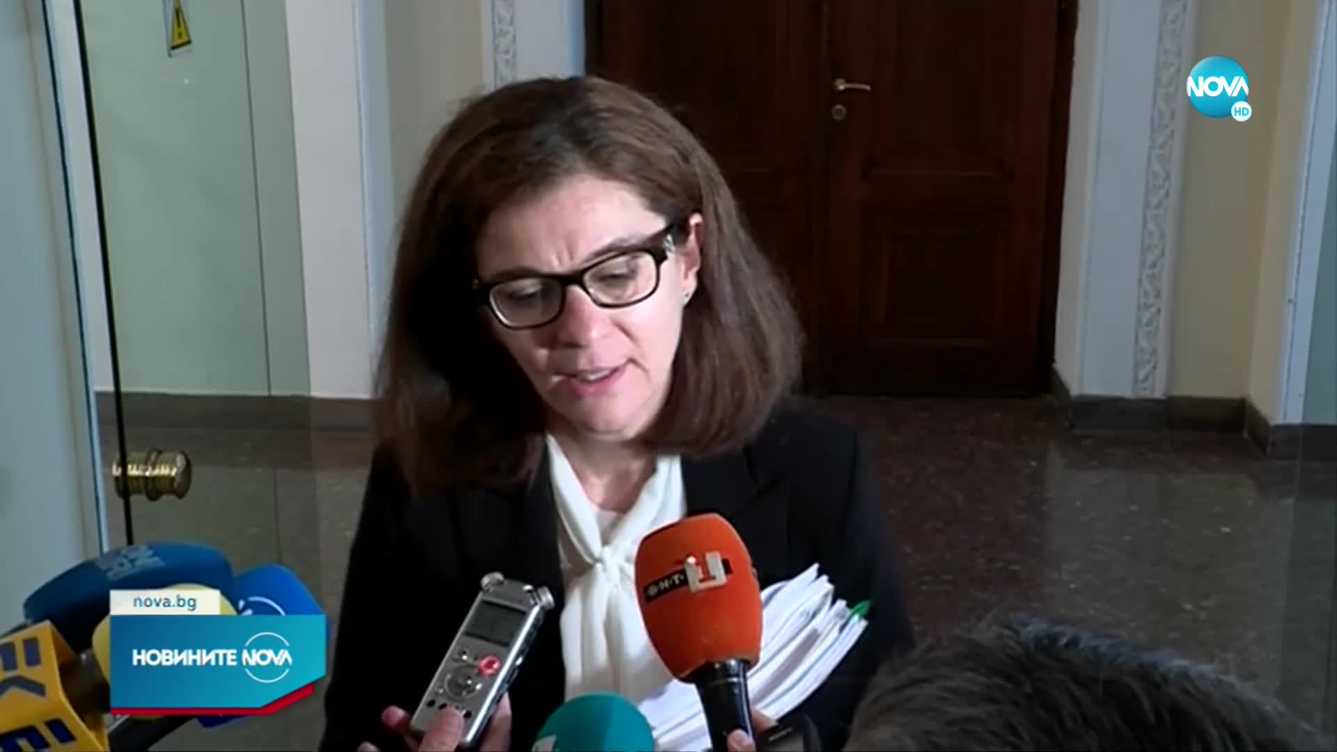 Генчовска: Сблъсъците в Скопие са притеснителни