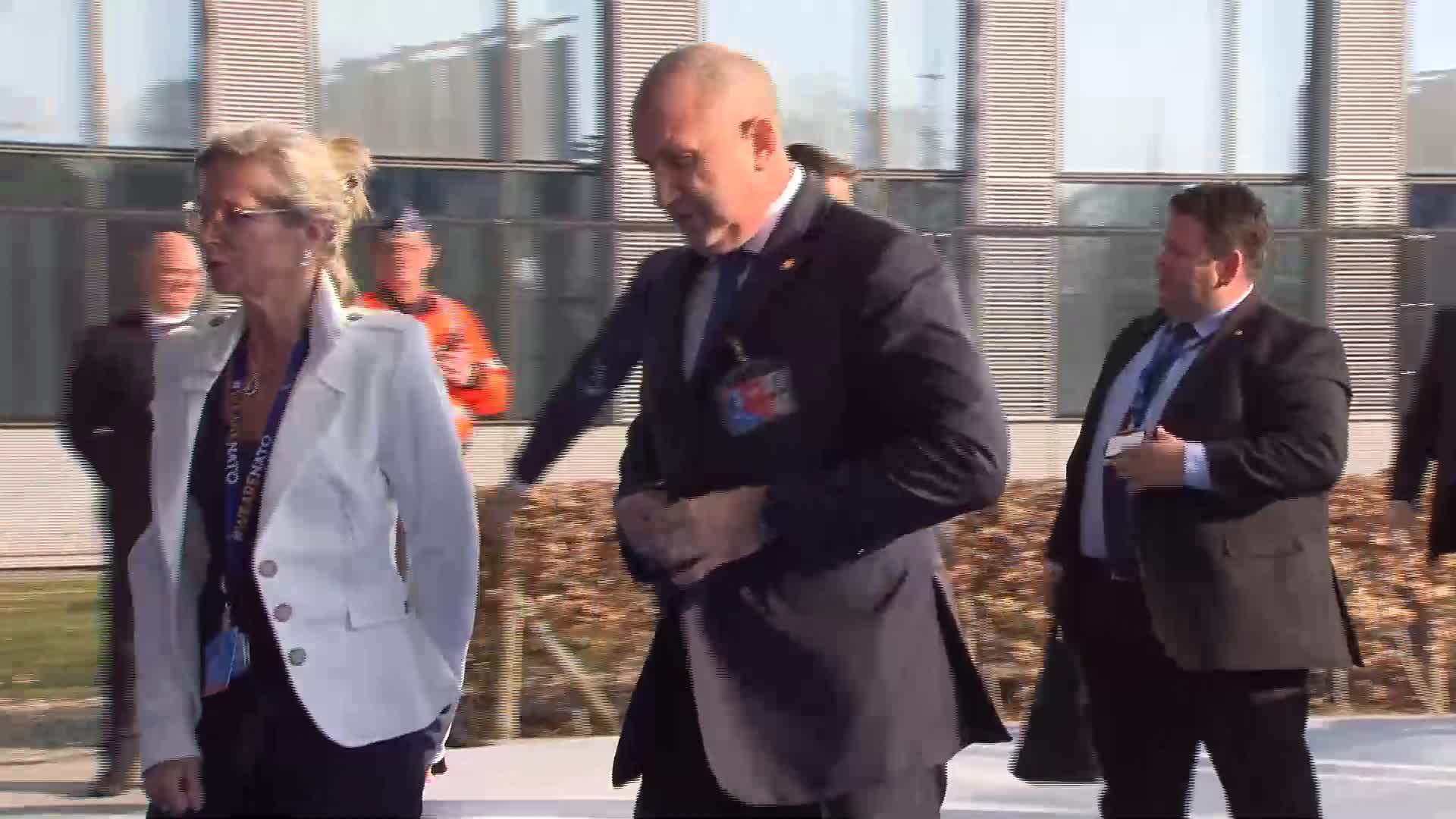 Румен Радев пристигна на извънредната Среща на върха на НАТО в Брюксел