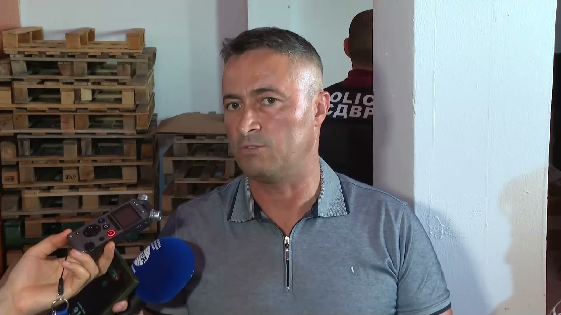 БАБХ и СДВР разкриха нелегален цех за бутилиране на зехтин край София, задържани са трима души
