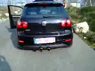 Volkswagen Golf 5 R32 - 250cc