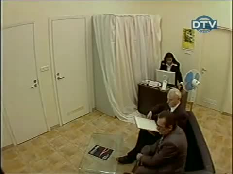 Сктита камера-в банята