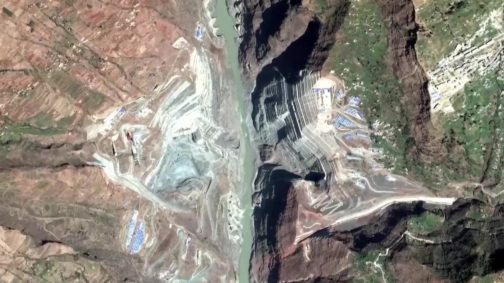 Втората по големина водноелектрическа централа в света ще бъде пусната в експлоатация (ВИДЕО)