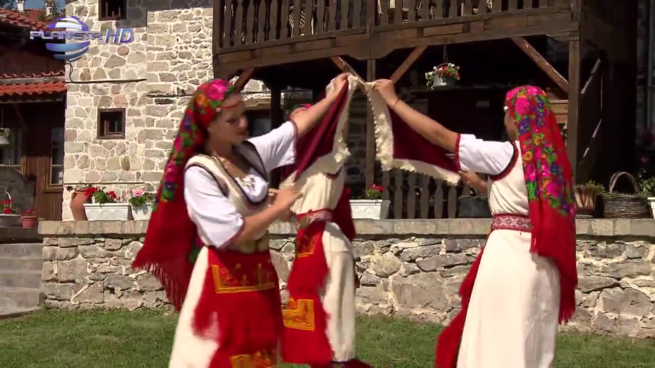 Валя - Проклет да биде, 2015