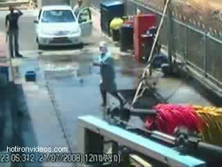 Гаден инцидент на автомивка