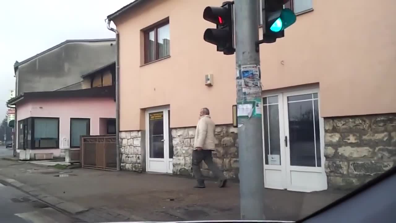 Понеделник е ... бързам за работа - смях