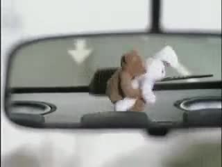 Яка реклама - Какво правят мечето и заека ! Смях ! 
