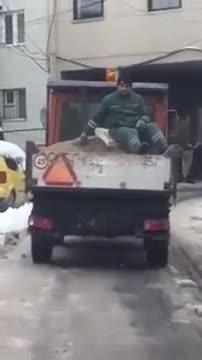 В Прищина опесъчават с най-високите технологии!