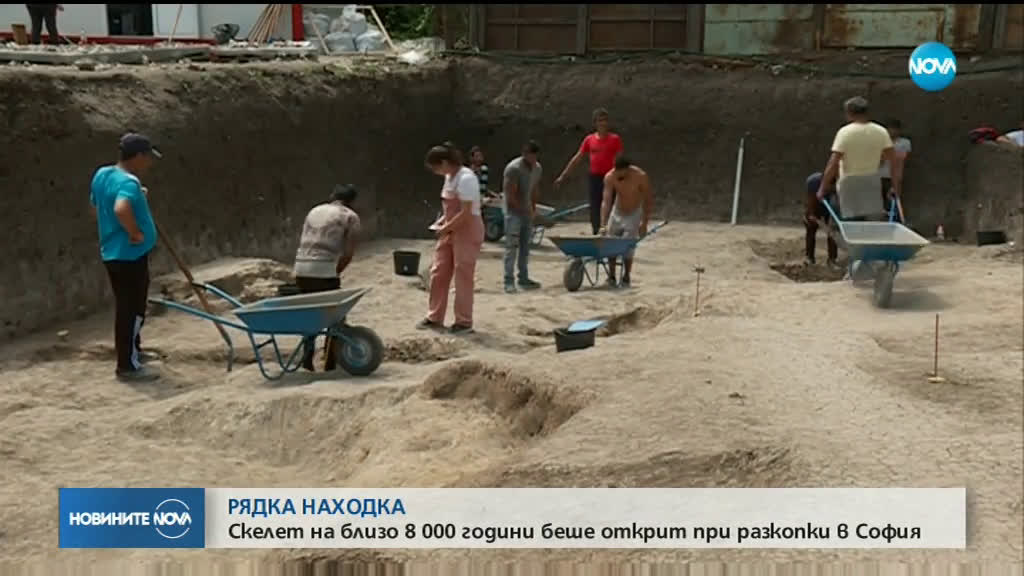 Гроб на 7 600 години откриха в Слатина археолози от БАН