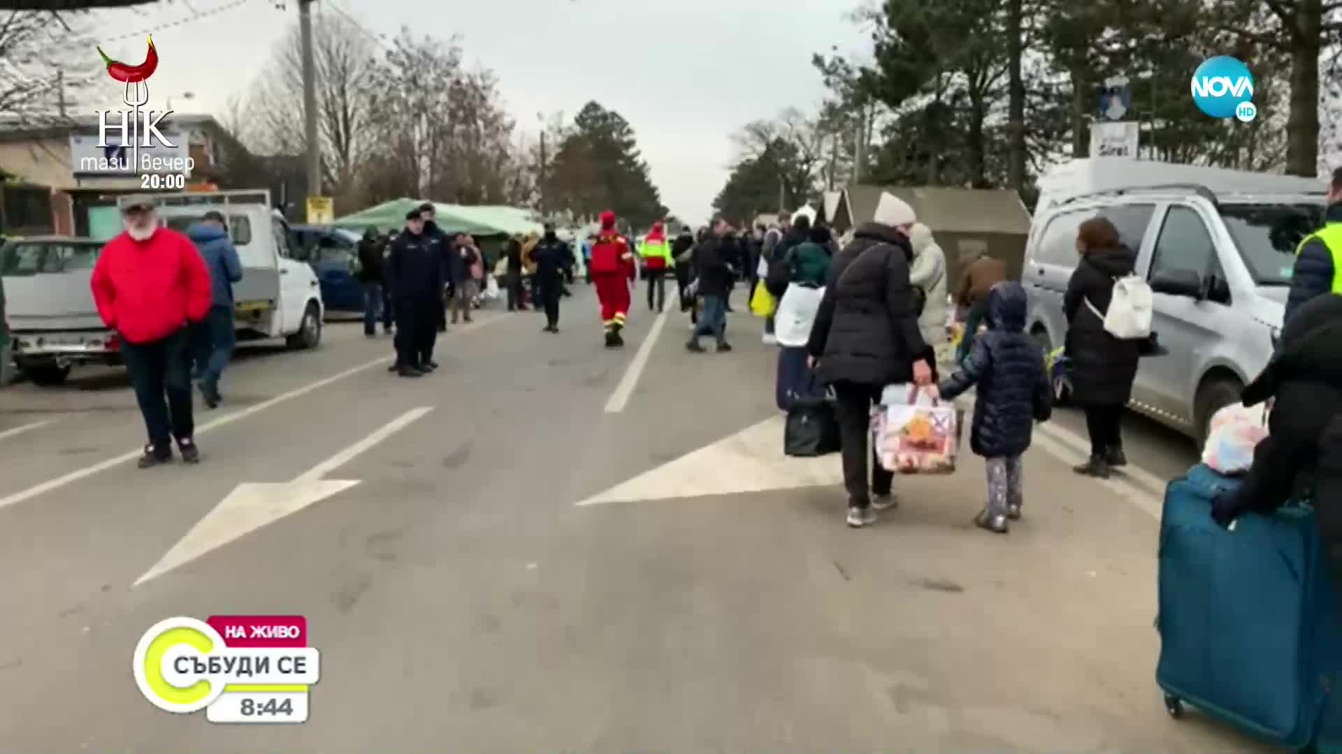 Не спира потокът от украинци, бягащи в Румъния от войната