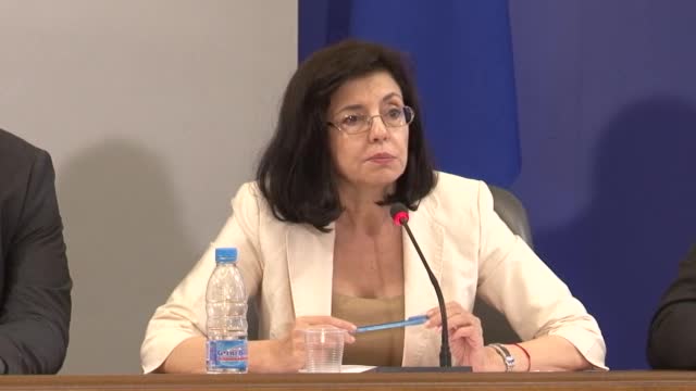 Кунева: Ще има икономически последици от кризата в Гърция