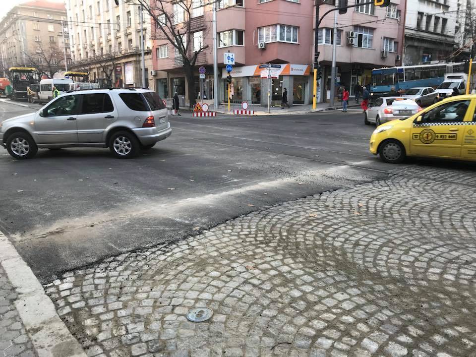 Социалните мрежи избухнаха срещу асфалта на бул. Дондуков