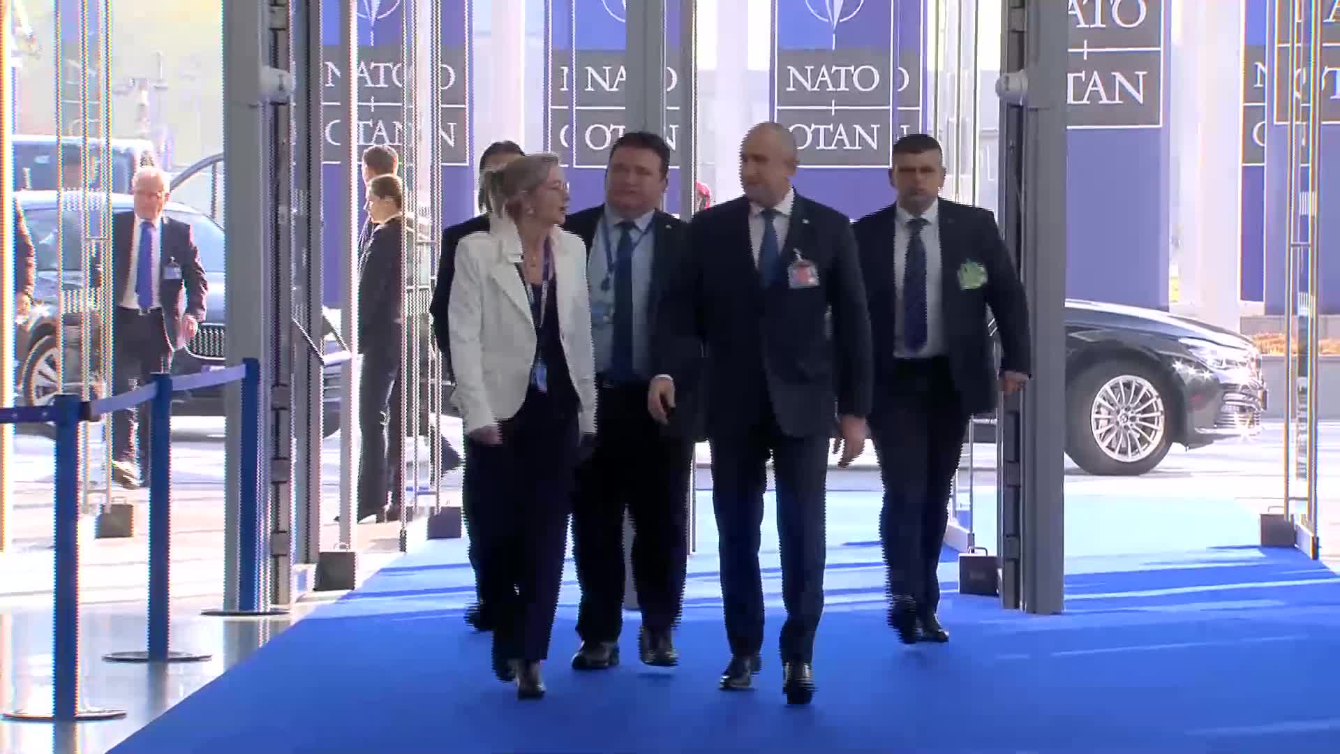 Президентът Румен Радев пристигна в Брюксел