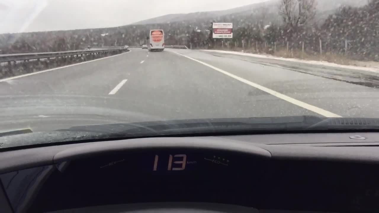 Нарушения на пътя