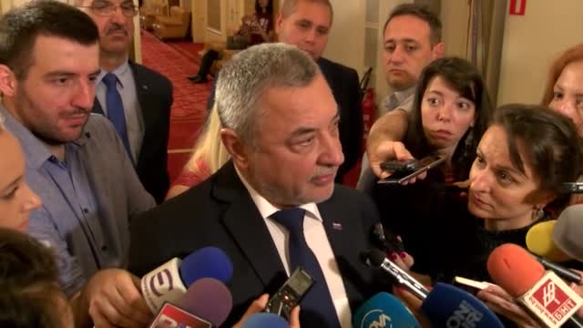 Симеонов: Нямам спор с министър Ангелкова