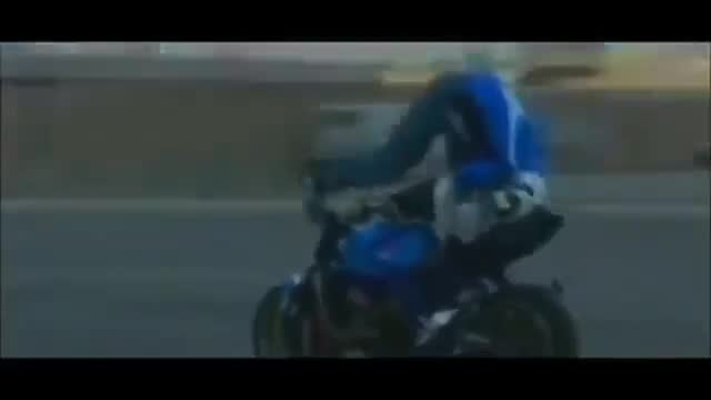 Смях! Не всеки задник има ден!