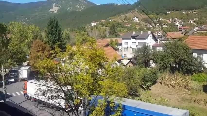 Опасно движение в град Своге
