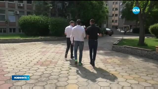 Освободиха от длъжност професорите, уличени в подкупи