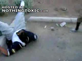 Momiche Nokautira Momche S Umruk