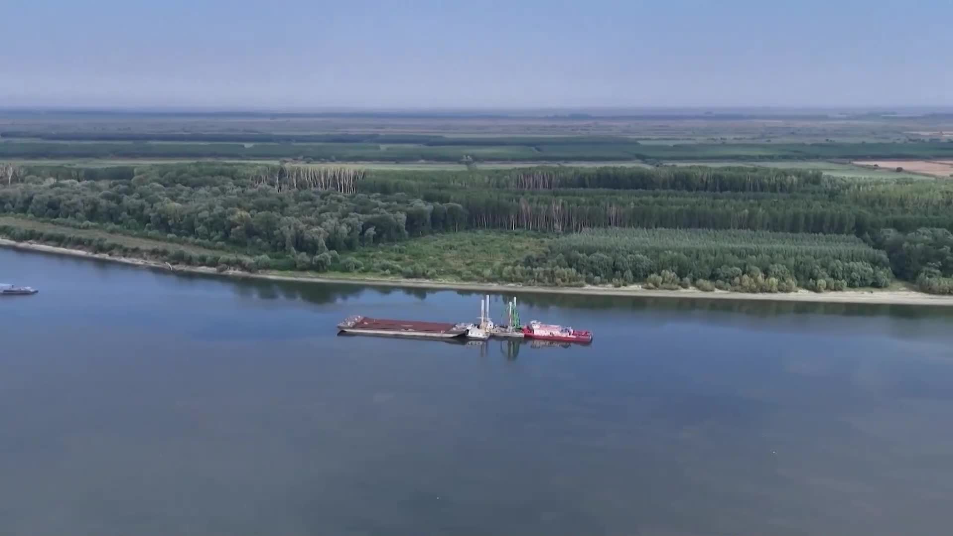 В битка със сушата: Румъния взриви скала, за да спаси АЕЦ „Черна вода“
