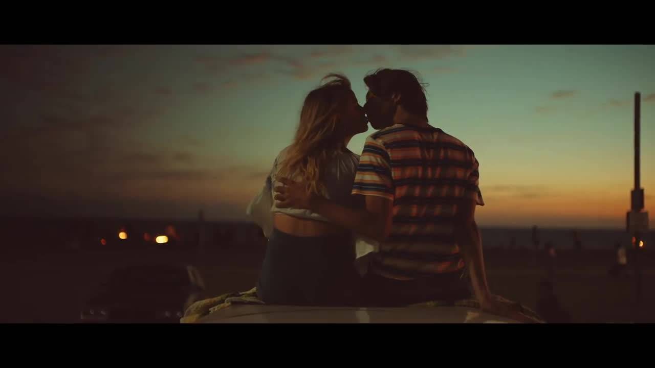 Avicii - Friend Of Mine ft. Vargas & Lagola