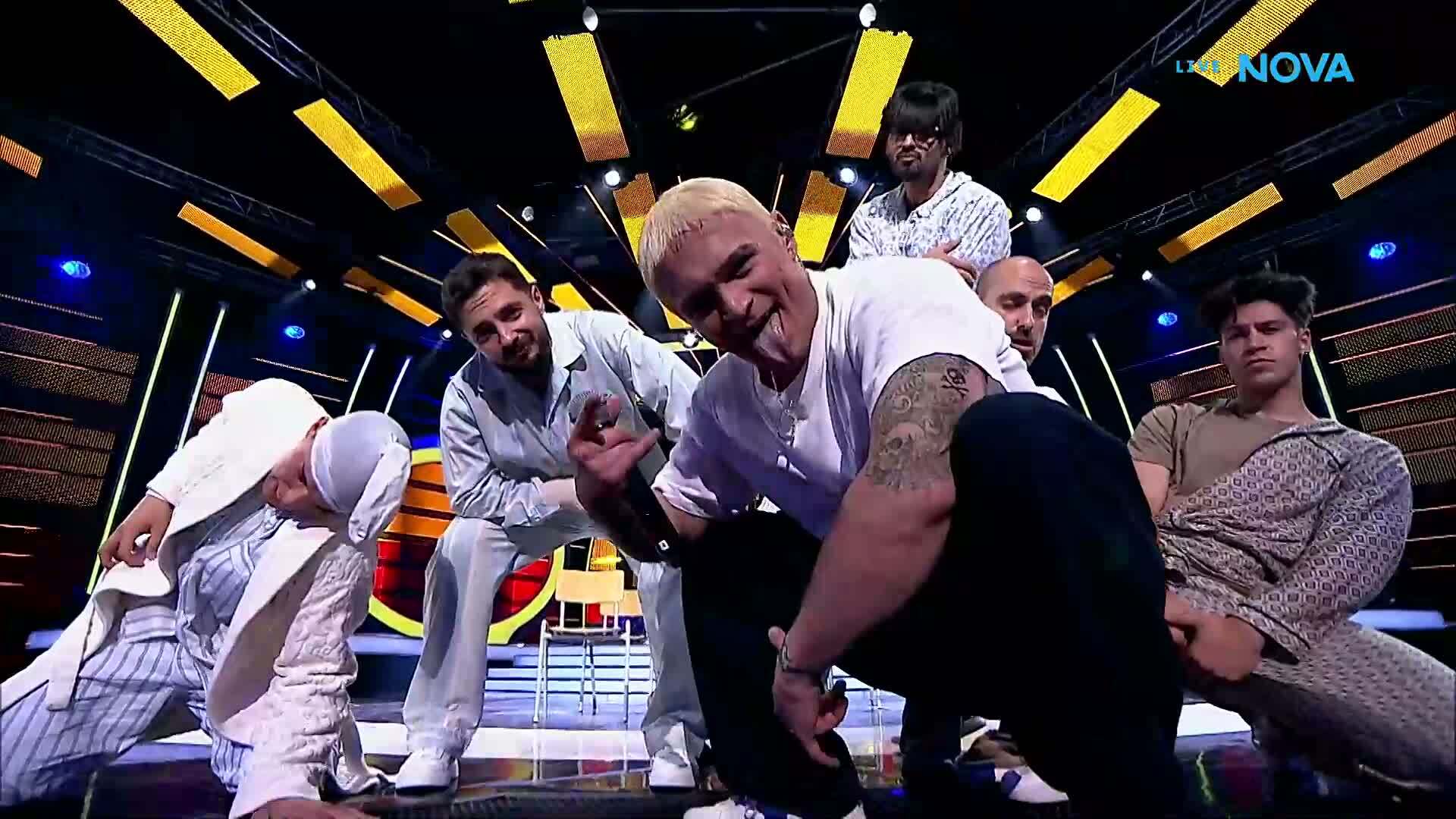 Юлиан Костов като Еминем - The Real Slim Shady | Като две капки вода