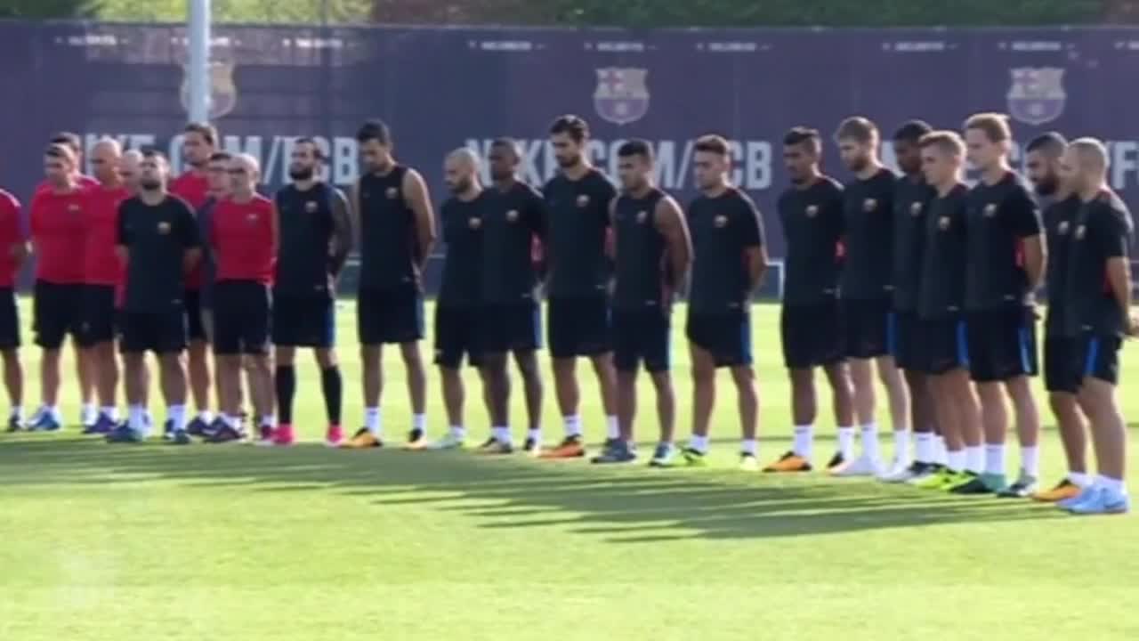 Барселона запази минута мълчание в памет на жертвите от атентата