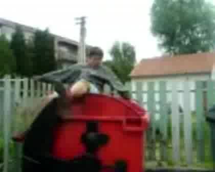 Много Смях