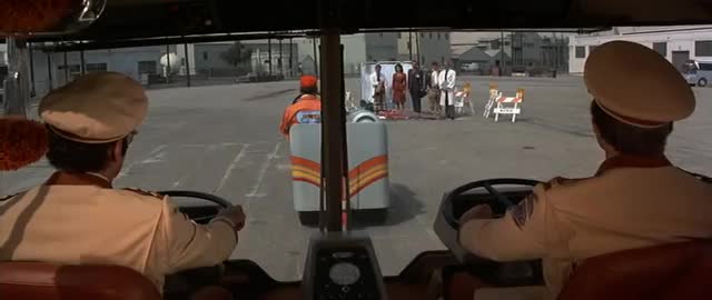 Най - големия и модерен автобус в света 