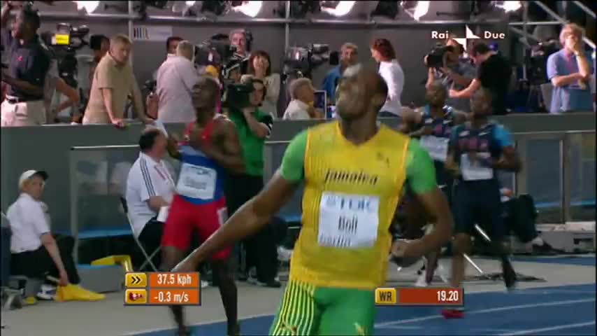 Болт отиде в друго измерение - 19.19 секунди на 200 м