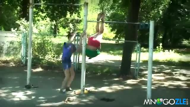 Мацки на лостовете вместо в мола