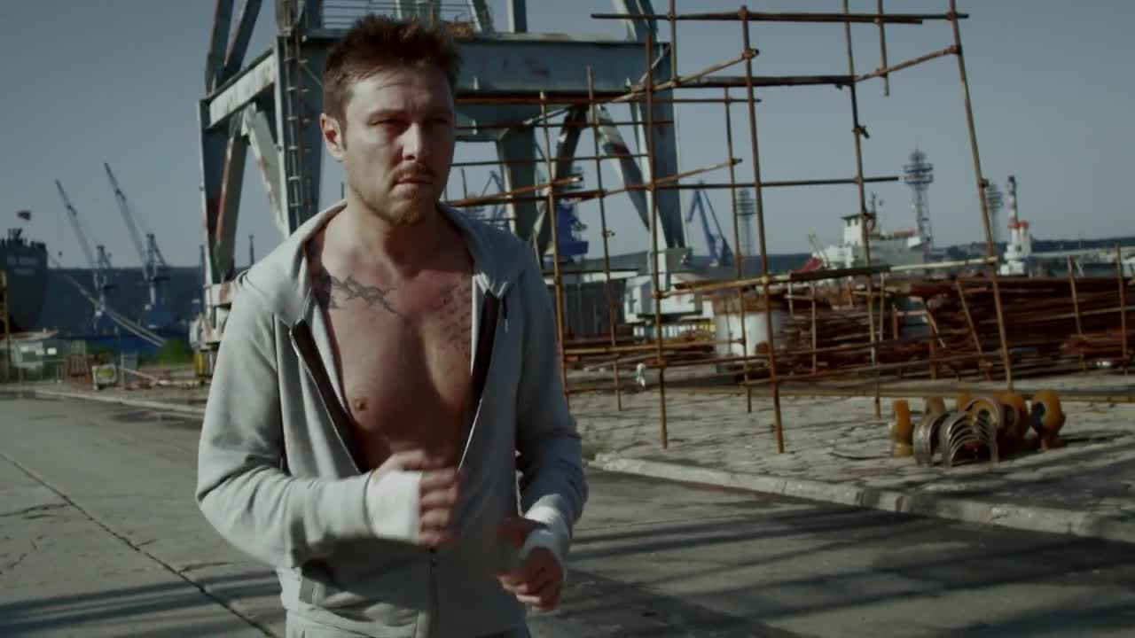 Миро ft. Dim4ou - Скочи над мен /Официално видео/