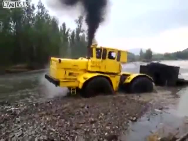 Кировец К - 700 мами смъртта