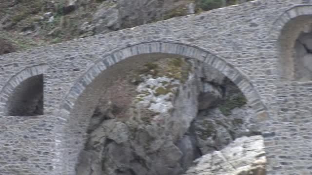 Дяволският мост край Ардино събира все повече туристи
