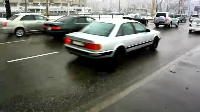 Една малка дупка на пътя (голяма :d)