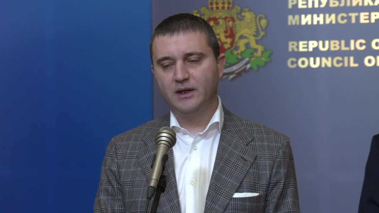 Две агенции повишиха кредитния рейтинг на България
