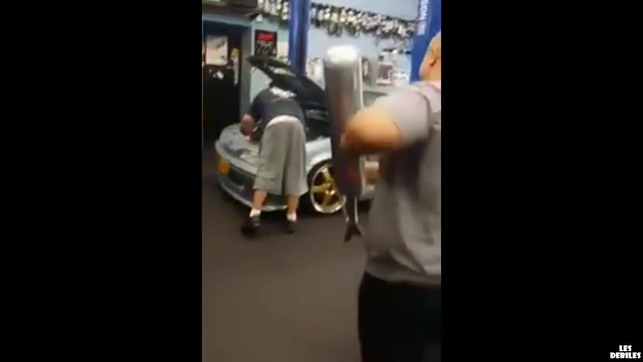 Много щура шега! Смяхх