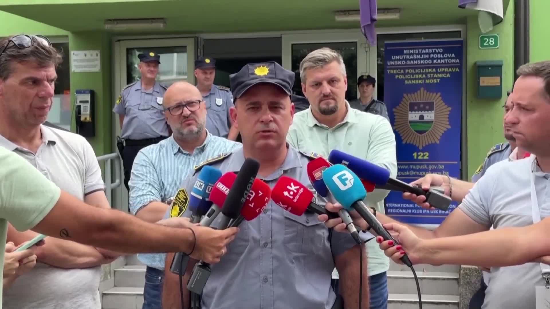 Стрелба в гимназия в Босна, трима убити и един в тежко състояние