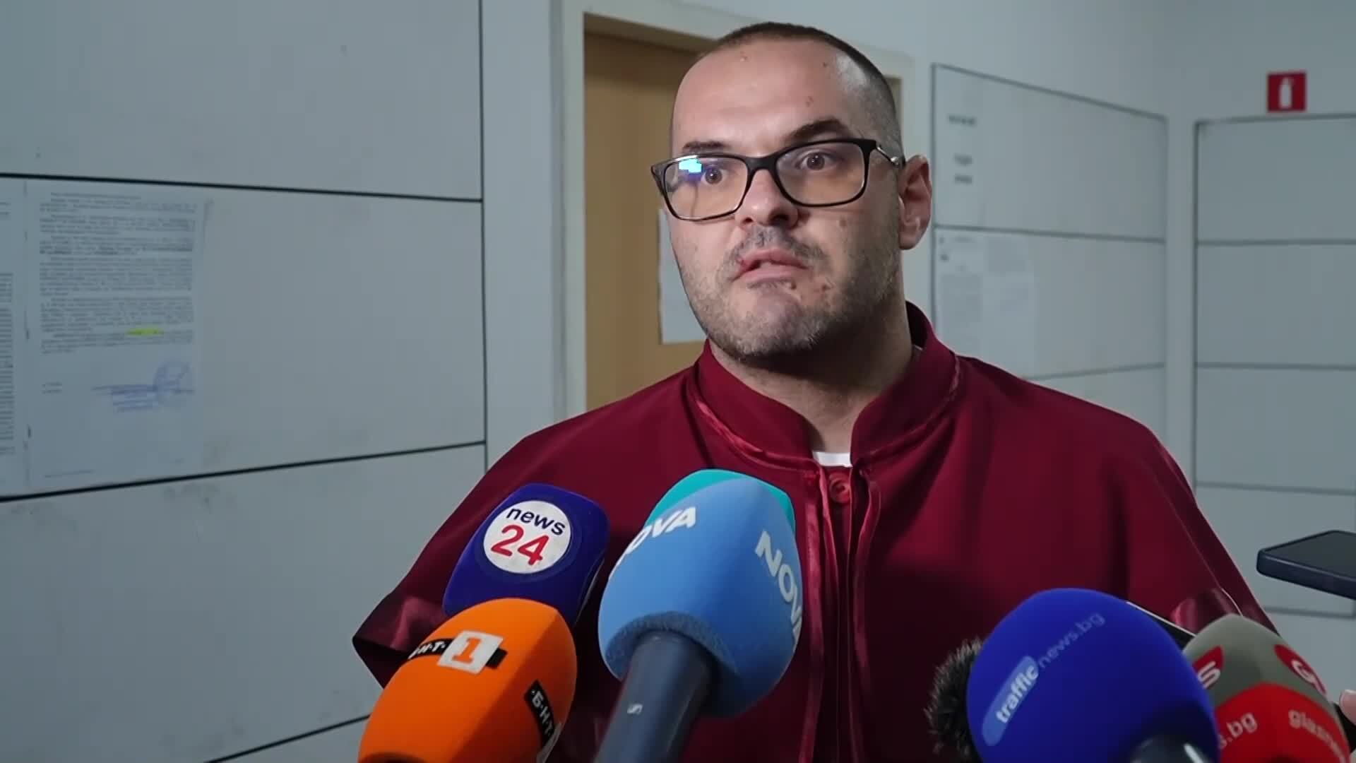 Двамата извършили побоя над непалци ще бъдат обвинени в причиняване на леки телесни повреди