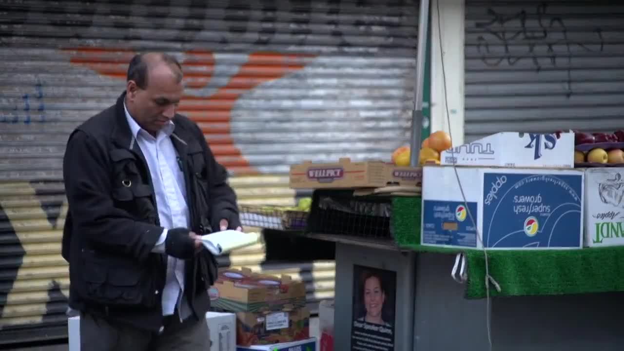 Какво е да работиш като продавач на плодове..