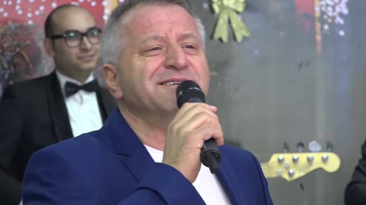 Премиера!!! Ranko Semic - 2017 - Ovaj covek mnogo pati (hq) (bg sub)