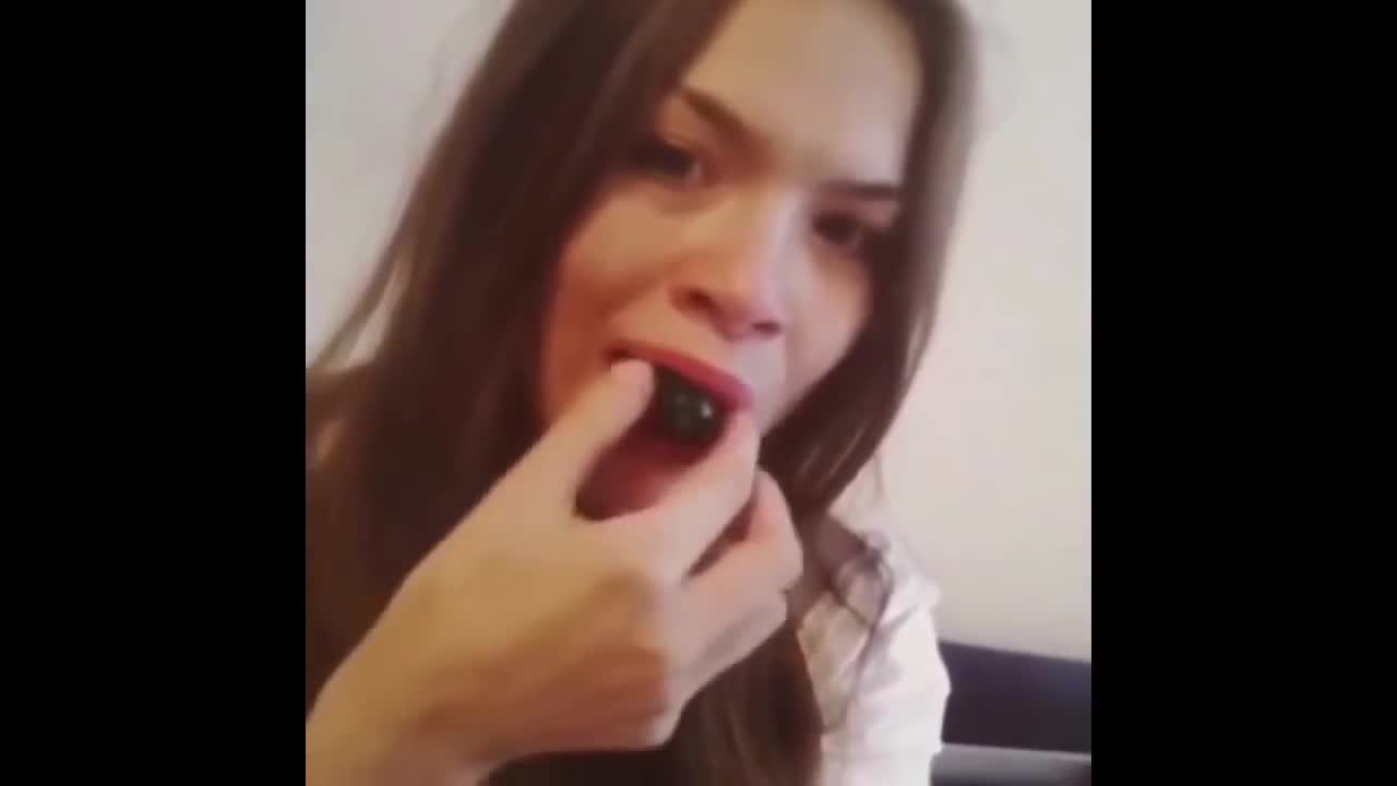 Смях ... Който може си го може .
